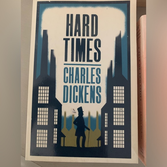 Collection of Classic Charles Dickens Paperback Books GUC Oliver Twist Etc - Picture 4 of 7